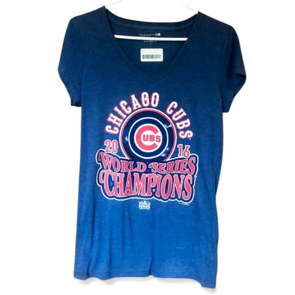 Chicago Cubs World Series Champs Tee 2016 V-Neck Women's Large MLB 5th & Ocean
